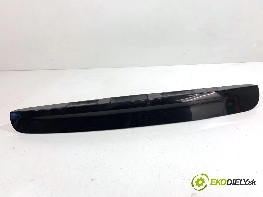 NISSAN QASHQAI J10 SUV 2012 96 kW 1.6 dCi 1598 Lišta dverí zad 908102DX2