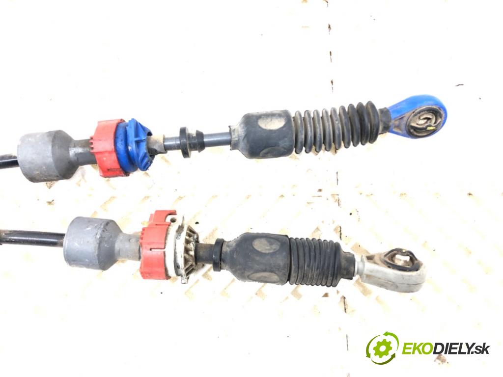 NISSAN QASHQAI J10 SUV 2012 96 kW 1.6 dCi 1598 Kulisa  (Rýchlostná páka (kulisa))