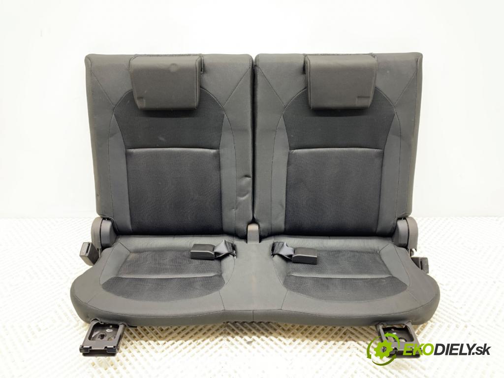 NISSAN QASHQAI J10 SUV 2012 96 kW 1.6 dCi 1598 Sedadlo tretí rad 