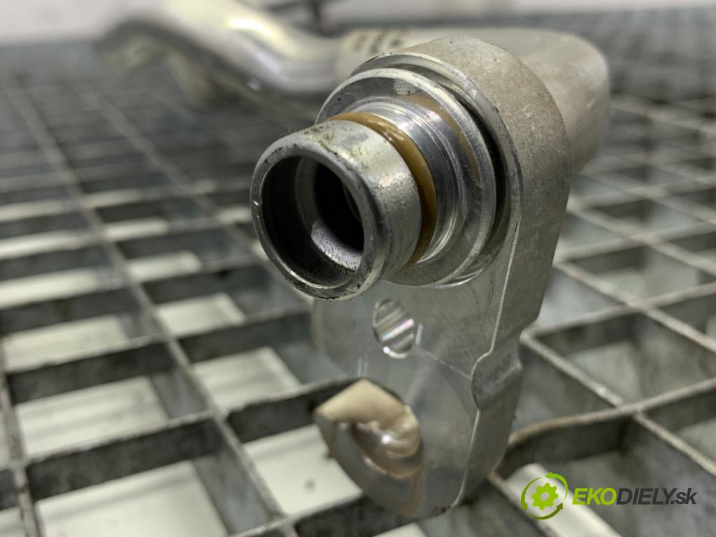 NISSAN QASHQAI J10 SUV 2012 96 kW 1.6 dCi 1598 rúrka klimatizace 92480BB50A (Trubka klimatizace)