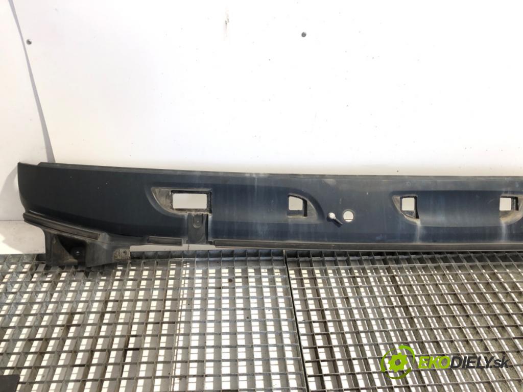 DAF XF Ciągnik siodłowy 2016 340 kW FT 460 340 kW [462 KM] olej napędowy 2012 - 2022 12900 Torpédo, plast pod čelné okno  (Torpédo (plast pod čelným sklom))