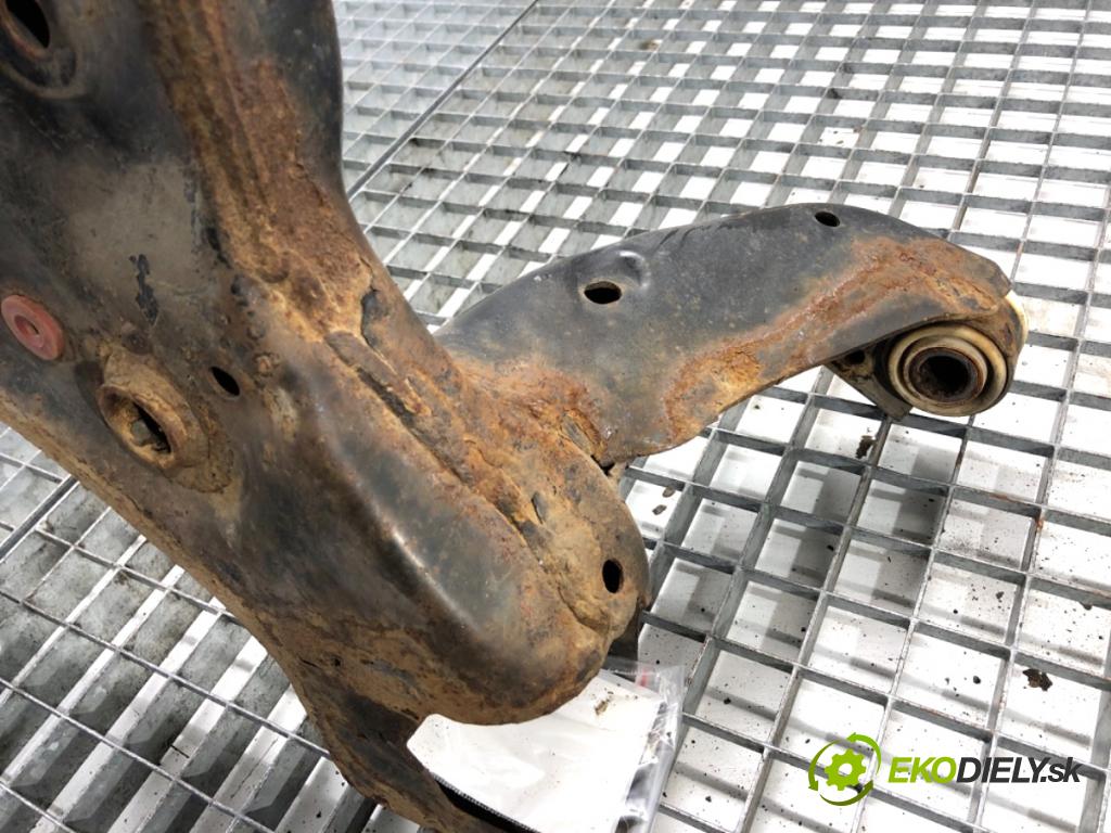 FORD TRANSIT CONNECT nadwozie wielkoprzestrzenne (MPV) 2016 88 kW 1.5 TDCi 1499 výztuha pod motor  (Přední výztuha)