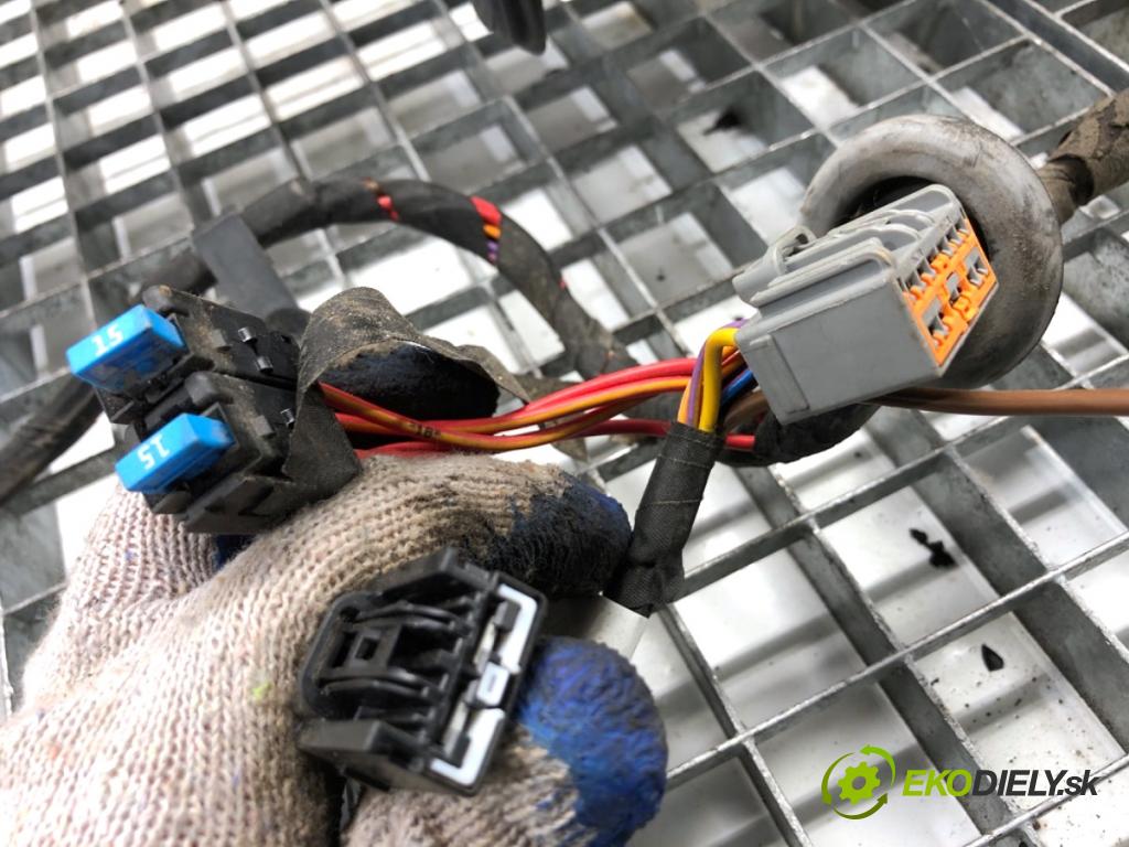 FORD TRANSIT CONNECT nadwozie wielkoprzestrzenne (MPV) 2016 88 kW 1.5 TDCi 1499 Hák ťažné zariadenie  (Ťažné zariadenie)