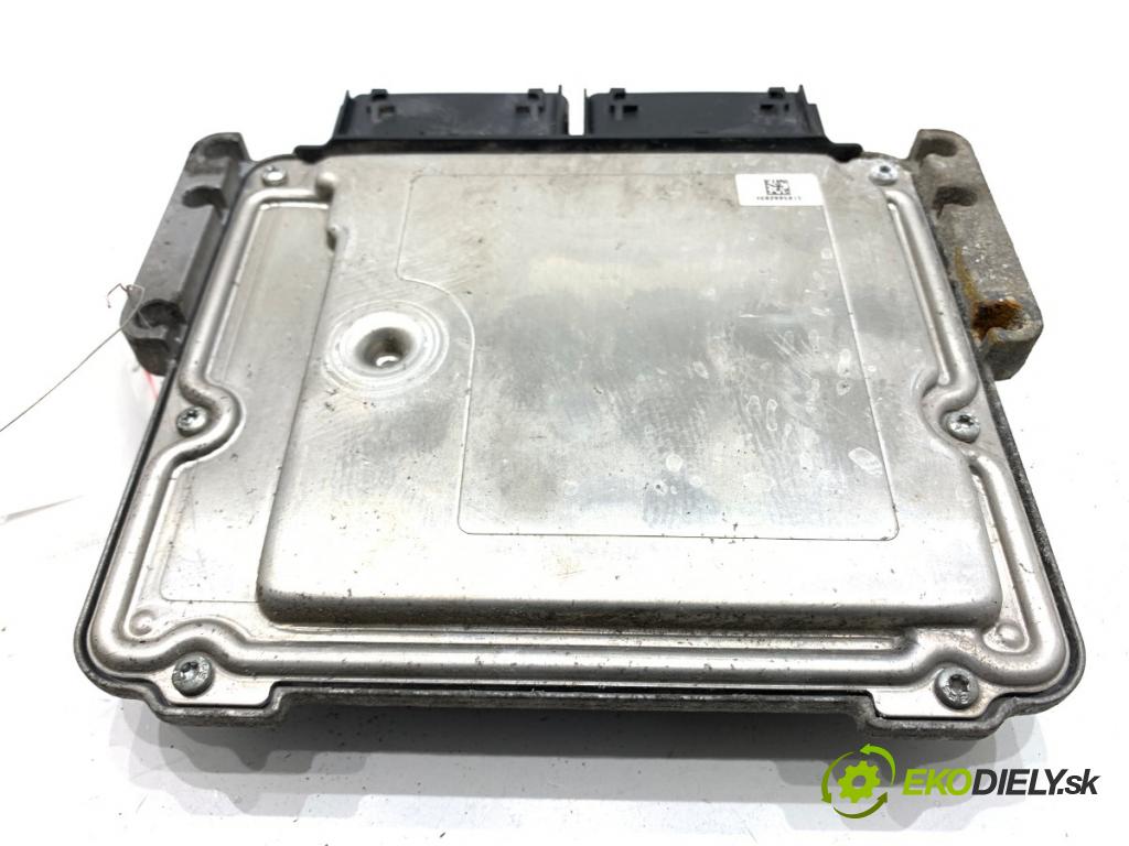 FORD TRANSIT CONNECT nadwozie wielkoprzestrzenne (MPV) 2016 88 kW 1.5 TDCi 1499 riadiaca jednotka Motor 0281033097 FV61-12A650-AHA (Riadiaca jednotka)