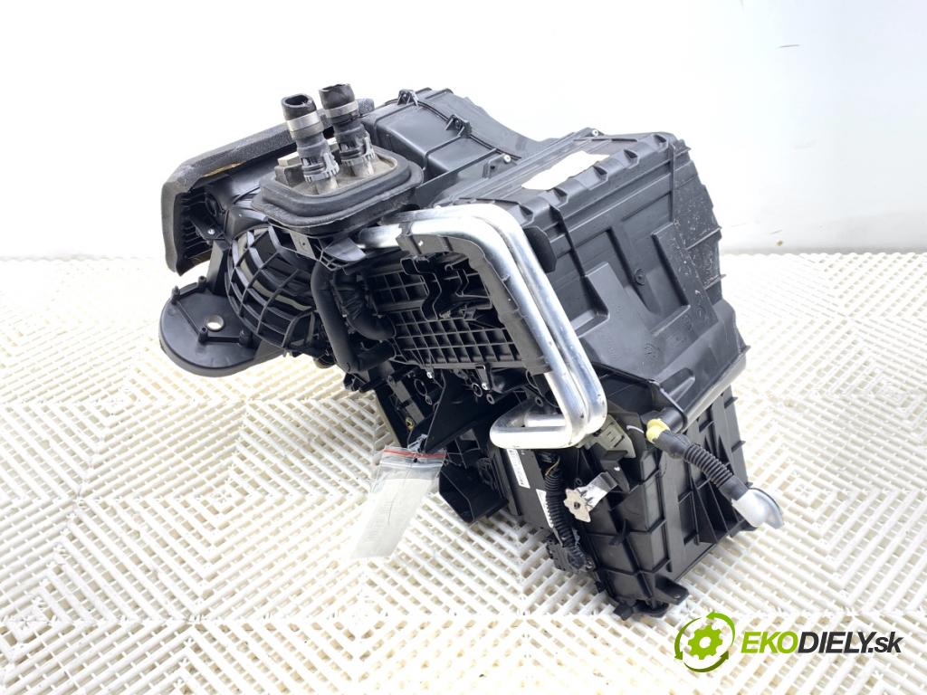 FORD TRANSIT CONNECT nadwozie wielkoprzestrzenne (MPV) 2016 88 kW 1.5 TDCi 1499 Výhrevné teleso, radiátor kúrenia KOMBAJN DV61-19B555-AG