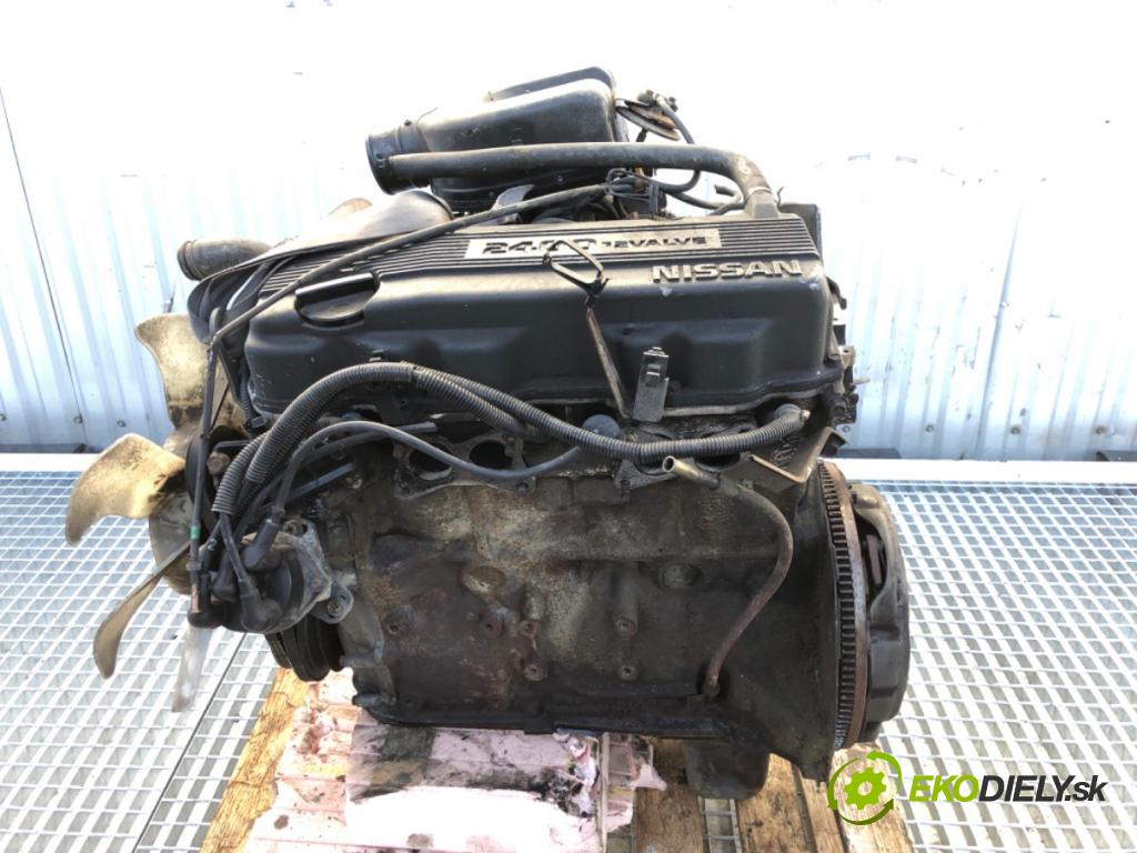 NISSAN TERRANO II samochód terenowy zamknięty 1994 91 kW 2.4 i 12V 4WD 2389 Motor KA24E (Motor)