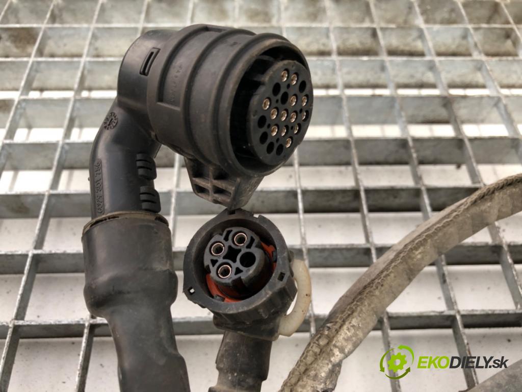 DAF XF Ciągnik siodłowy 2016 340 kW FT 460 340 kW [462 KM] olej napędowy 2012 - 2022 12900 teleskop spojky K013727