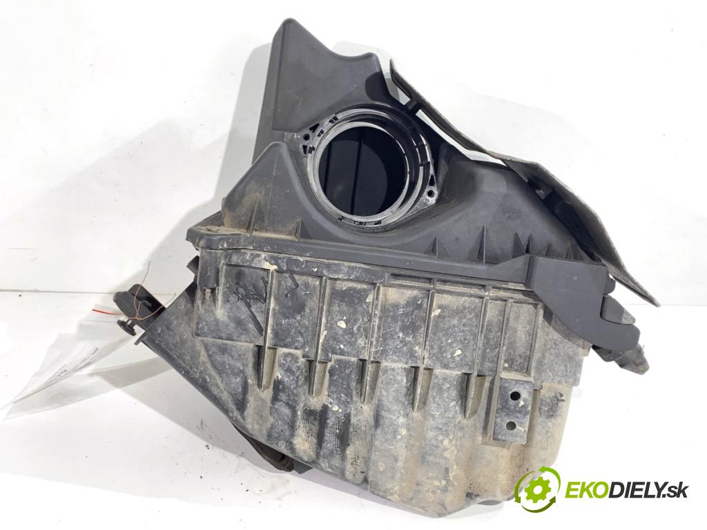 AUDI A4 B7 Kombi 2007 125 kW 2.0 TDI quattro 1968 Obal filtra vzduchu 03G133835B (Obal vzduchového filtra)