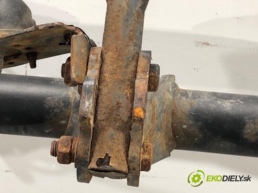 AUDI A4 B7 Kombi 2007 125 kW 2.0 TDI quattro 1968 Hák tažné zařízení  (Tažné zařízení)