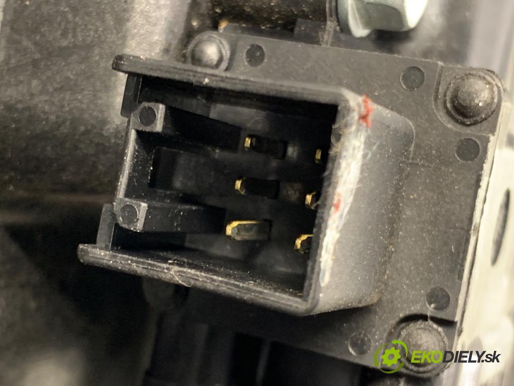 MAZDA 6 GJ sedan 2015 141 kW 2.5 (GJ5FP) 2488 Mechanizmus okna ľavy predný D6515958X