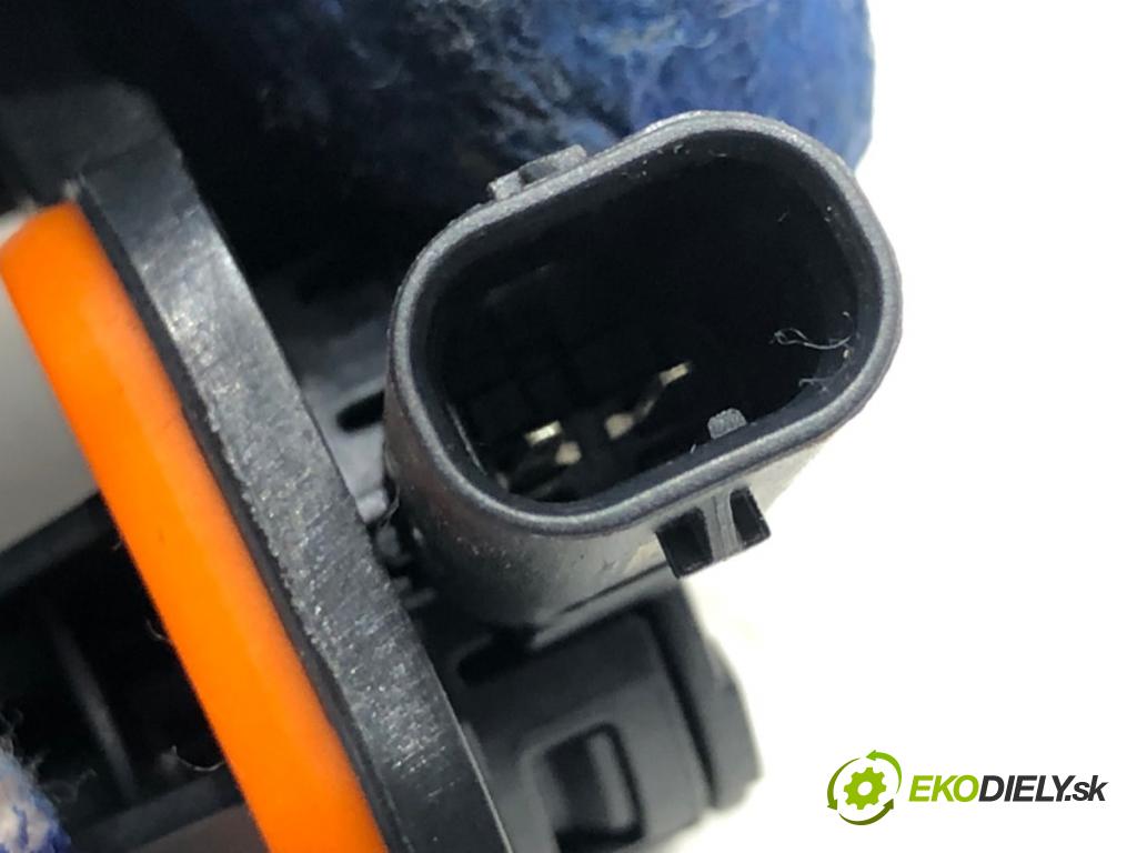 JAGUAR XF II sedan 2018 132 kW 2.0 D 1999 Snímač nárazu FK7214C676AA (Snímač nárazu)