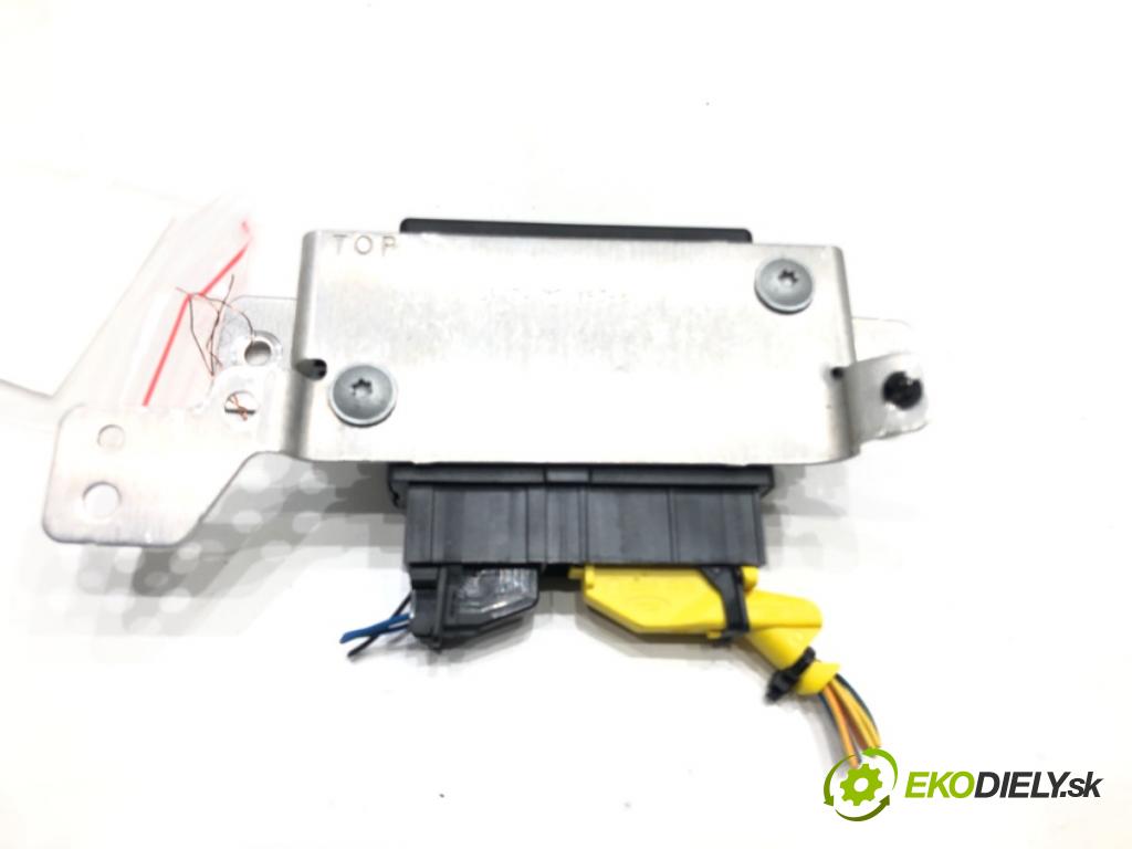 JAGUAR XF II sedan 2018 132 kW 2.0 D 1999 Modul PDC HK52-15C859-AE (Riadiaca jednotka ostatné)