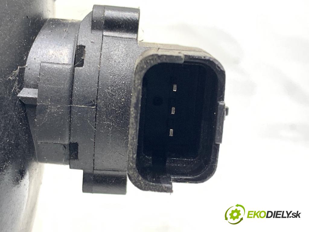 JAGUAR XF II sedan 2018 132 kW 2.0 D 1999 Obal filtra paliva ADBP230052 (Obal palivového filtra)