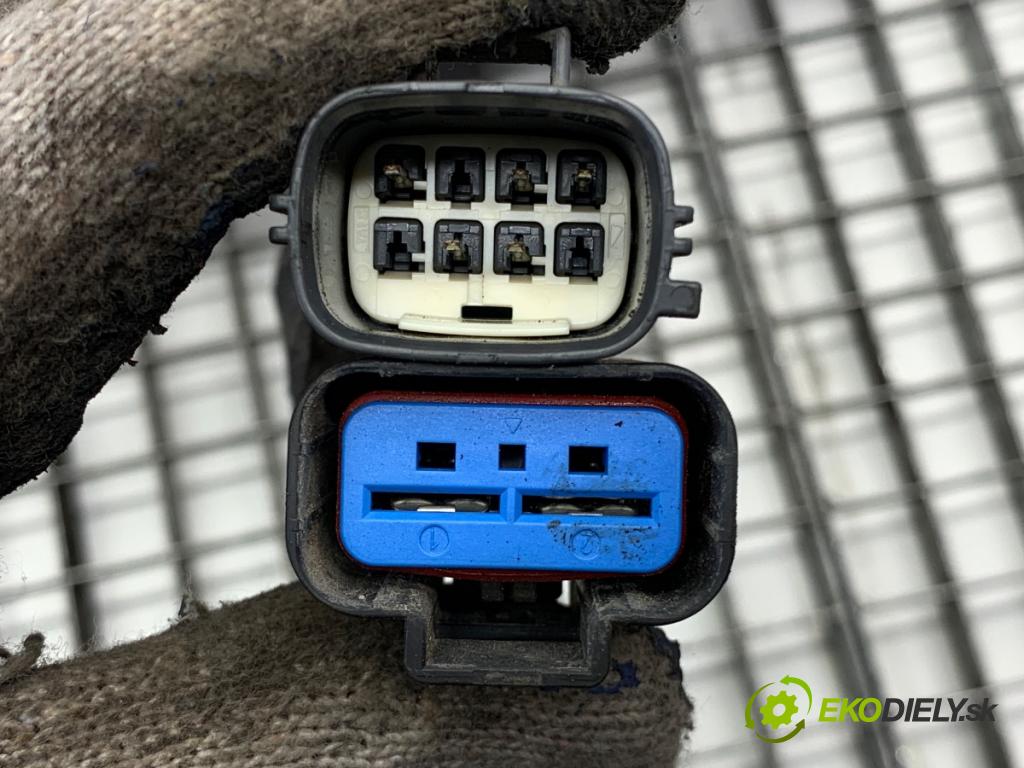 JAGUAR XF II sedan 2018 132 kW 2.0 D 1999 řízení JX73-3200-CB (Řízení)