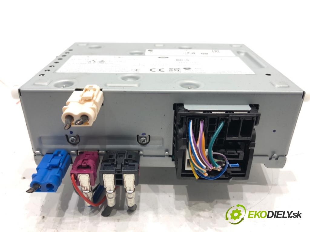 JAGUAR XF II sedan 2018 132 kW 2.0 D 1999 RADIO Navigácia HY32-18K812-BE (Audio zariadenie)