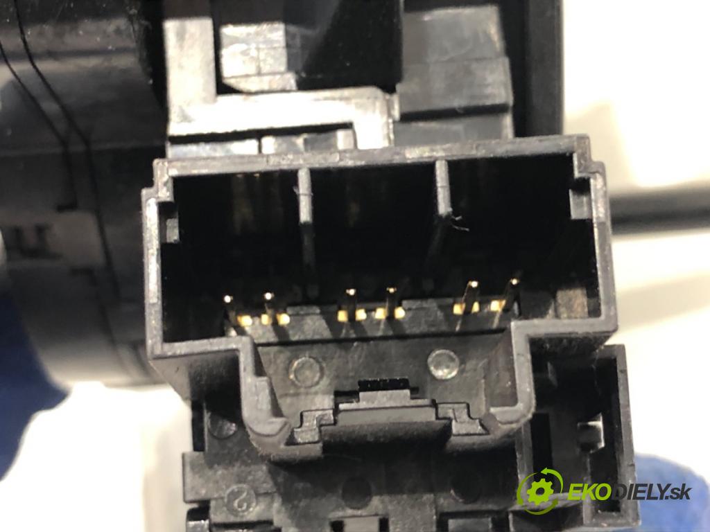 JAGUAR XF II sedan 2018 132 kW 2.0 D 1999 kroužek slimák airbag FK72-14A664-CA (Airbag)