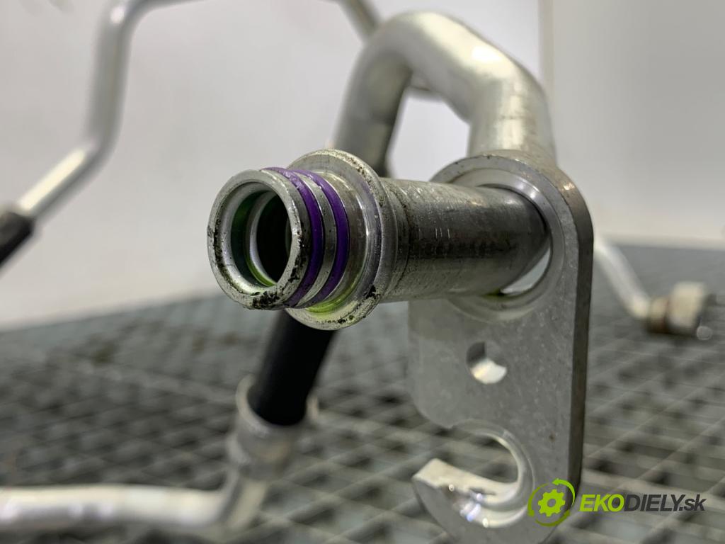 JAGUAR XF II sedan 2018 132 kW 2.0 D 1999 rúrka klimatizácie HK83-19A834-CB (Rúrka klimatizácie)