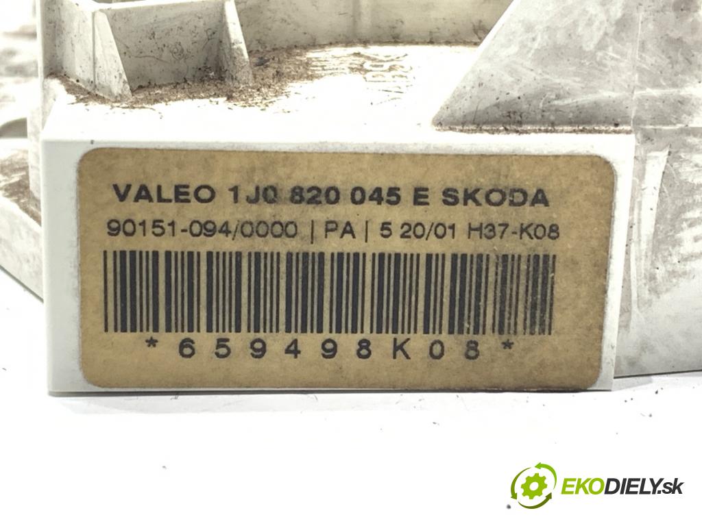 SKODA OCTAVIA I liftback 2001 66 kW 1.9 TDI 1896 Panel ovládania kúrenia 1J0820045E (Prepínacie páčky pod volantom)