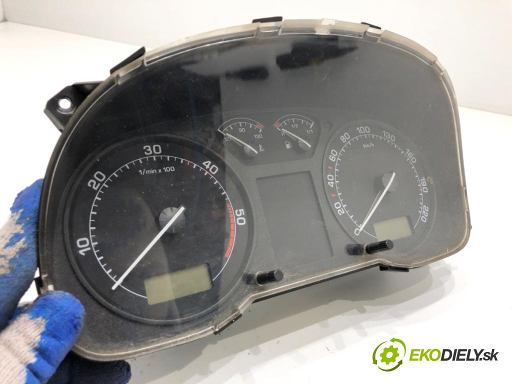 SKODA OCTAVIA I liftback 2001 66 kW 1.9 TDI 1896 Prístrojovka 1U0920811F (Prístrojová doska)