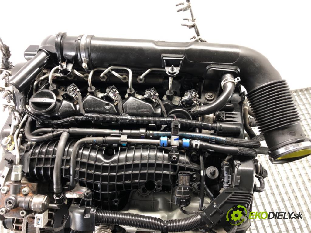 VOLVO V40 liftback 2015 88 kW D2 1969 Motor KOMPLETNÍ: