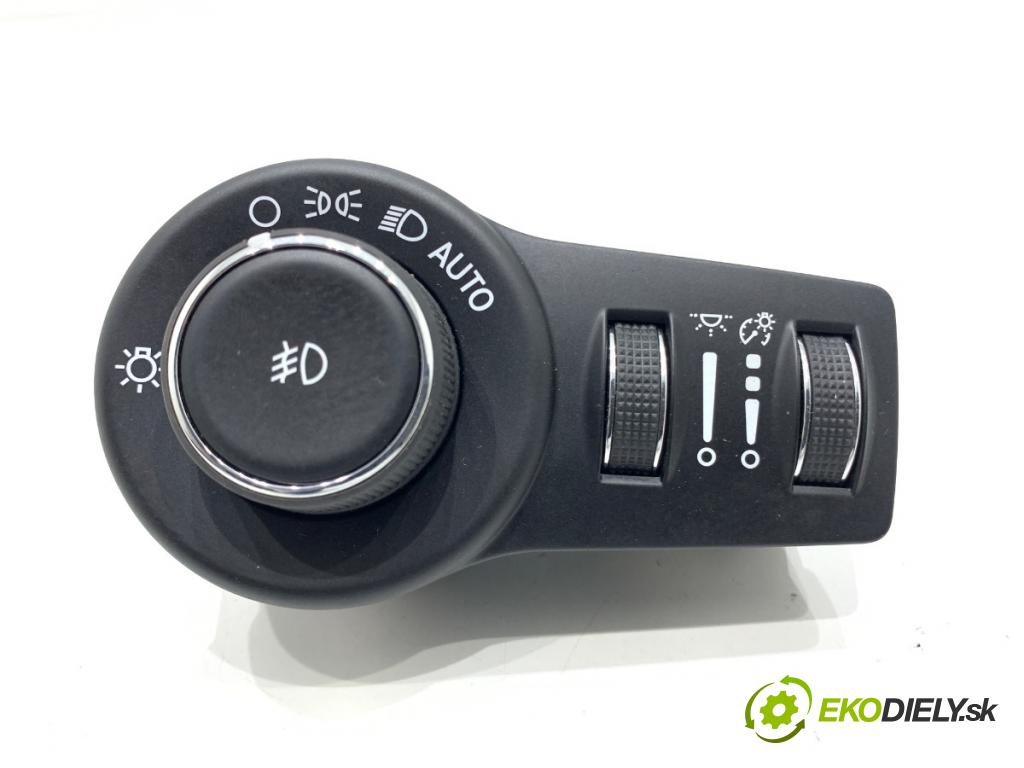 JEEP CHEROKEE KL SUV 2019 200 kW 3.2 V6 4x4 3239 Spínač svetiel P68154356AD