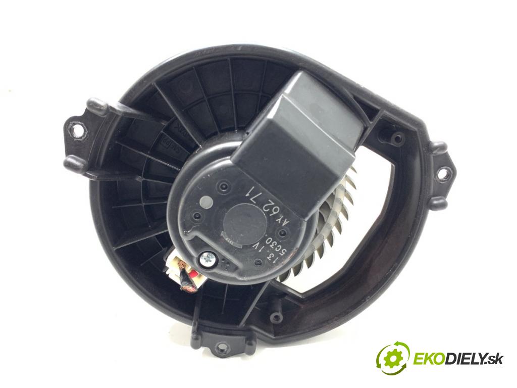 JEEP CHEROKEE KL SUV 2019 200 kW 3.2 V6 4x4 3239 ventilátor kúrenia AY6271