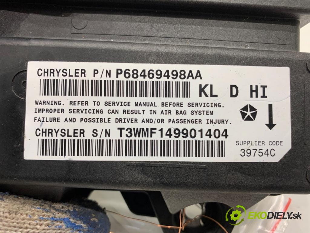 JEEP CHEROKEE KL SUV 2019 200 kW 3.2 V6 4x4 3239 senzor airbag P68469498AA (Snímač)