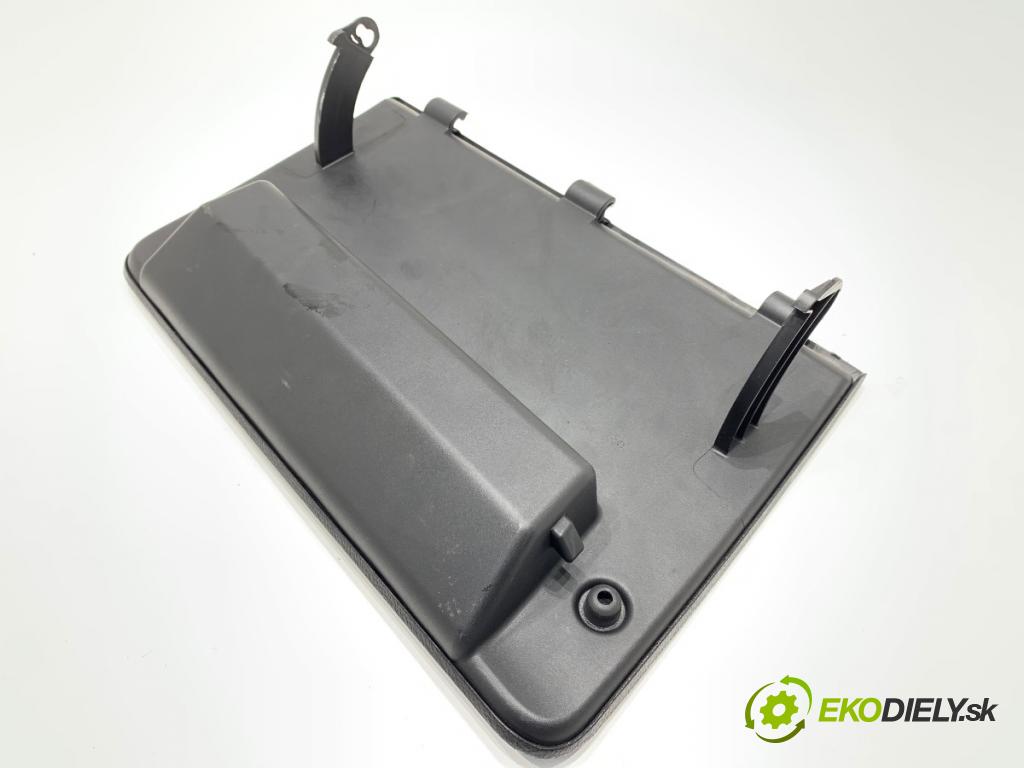 JEEP CHEROKEE KL SUV 2019 200 kW 3.2 V6 4x4 3239 Priehradka, kastlík spolujazdca  (Priehradka (kastlík))