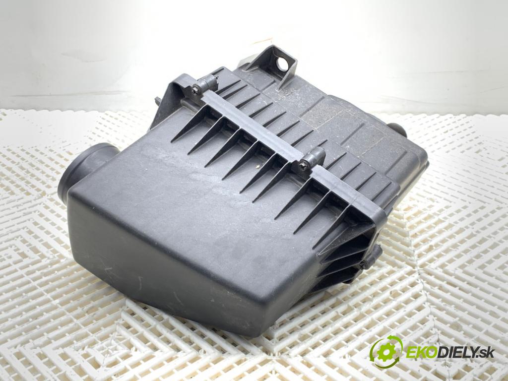 JEEP CHEROKEE KL SUV 2019 200 kW 3.2 V6 4x4 3239 Obal filtra vzduchu P68285595AB (Obal vzduchového filtra)