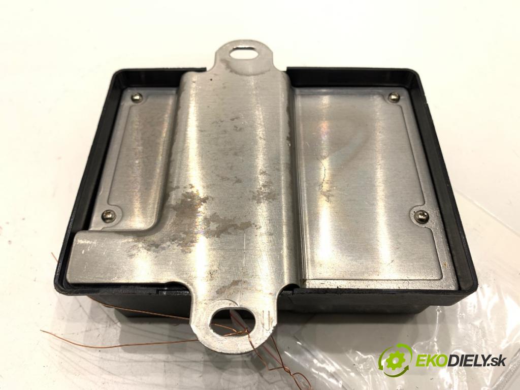 JEEP CHEROKEE KL SUV 2019 200 kW 3.2 V6 4x4 3239 Modul náhonu (pohonu) 68451234AB (Riadiaca jednotka ostatné)