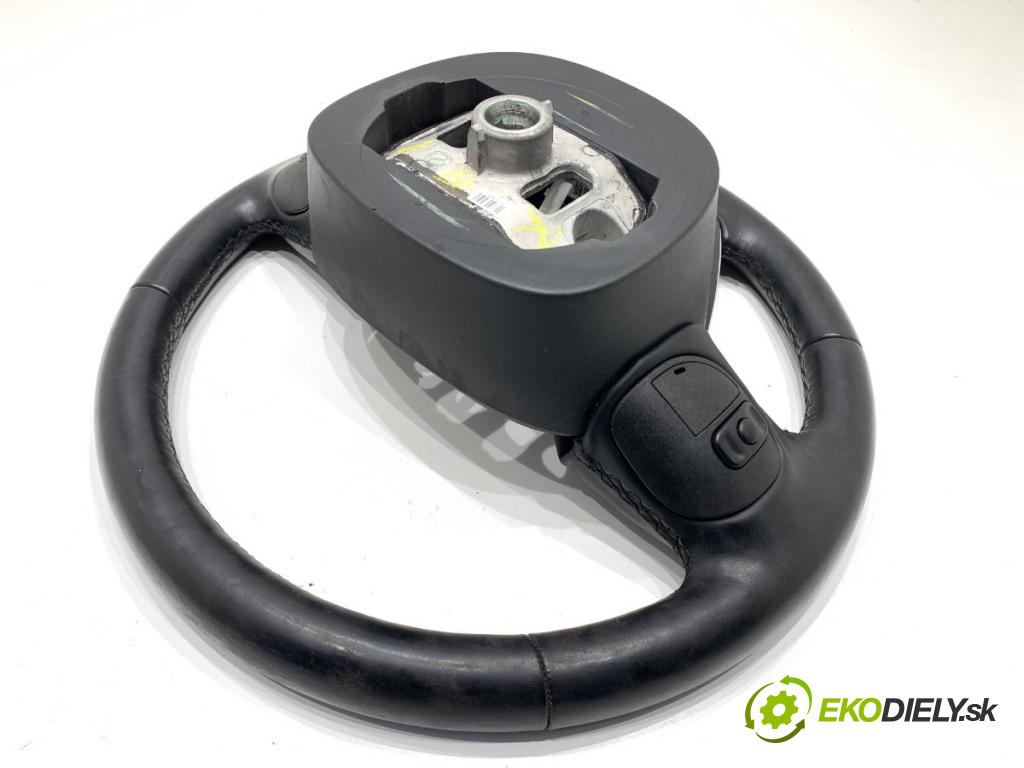 JEEP CHEROKEE KL SUV 2019 200 kW 3.2 V6 4x4 3239 Volant  (Volant)