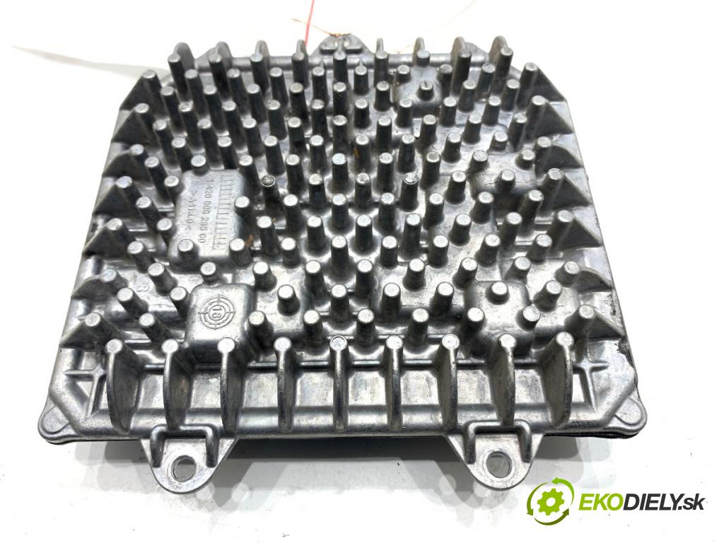 JEEP CHEROKEE KL SUV 2019 200 kW 3.2 V6 4x4 3239 Menič XENON 10EEG171927 (Riadiaca jednotka xenónu)