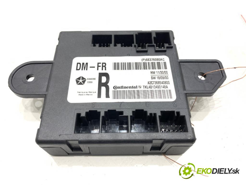 JEEP CHEROKEE KL SUV 2019 200 kW 3.2 V6 4x4 3239 Modul Dvere predný pravy 68376080AC