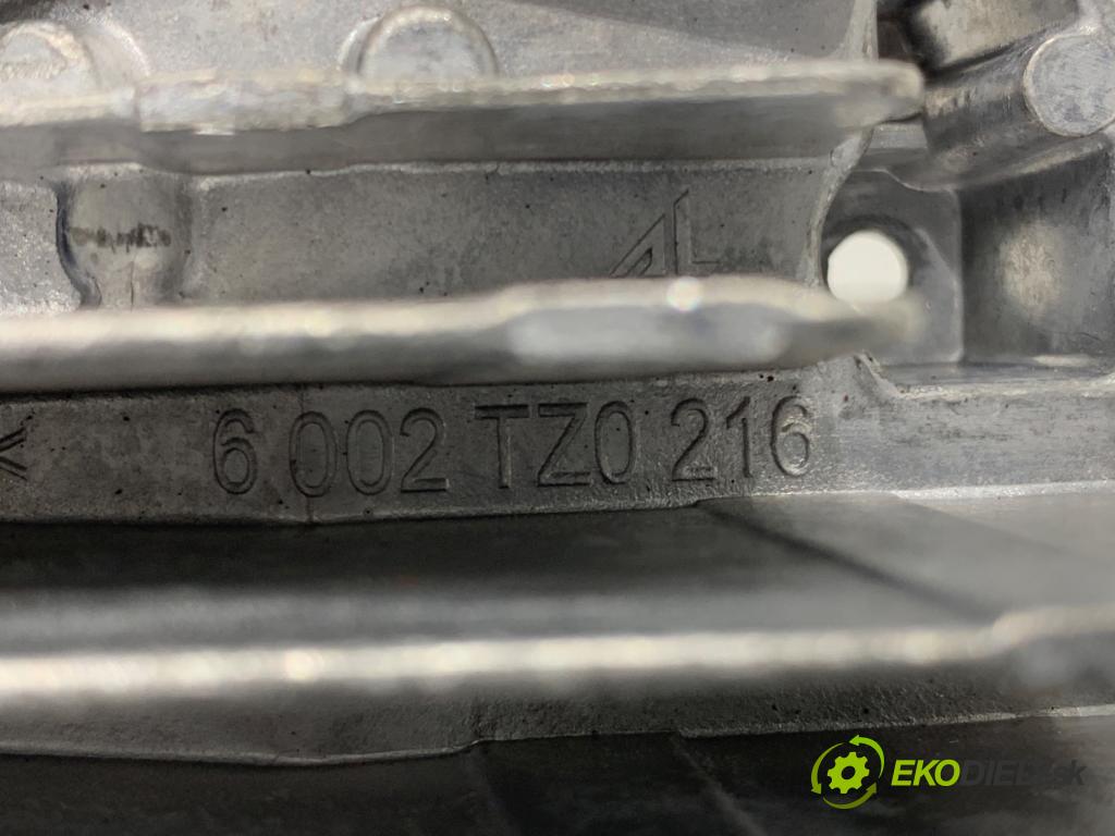 JEEP CHEROKEE KL SUV 2019 200 kW 3.2 V6 4x4 3239 Modul LED 6002TZ0216