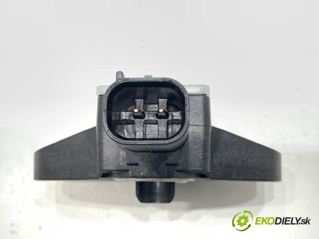 JEEP CHEROKEE KL SUV 2019 200 kW 3.2 V6 4x4 3239 Snímač nárazu P56038976AA (Snímač nárazu)