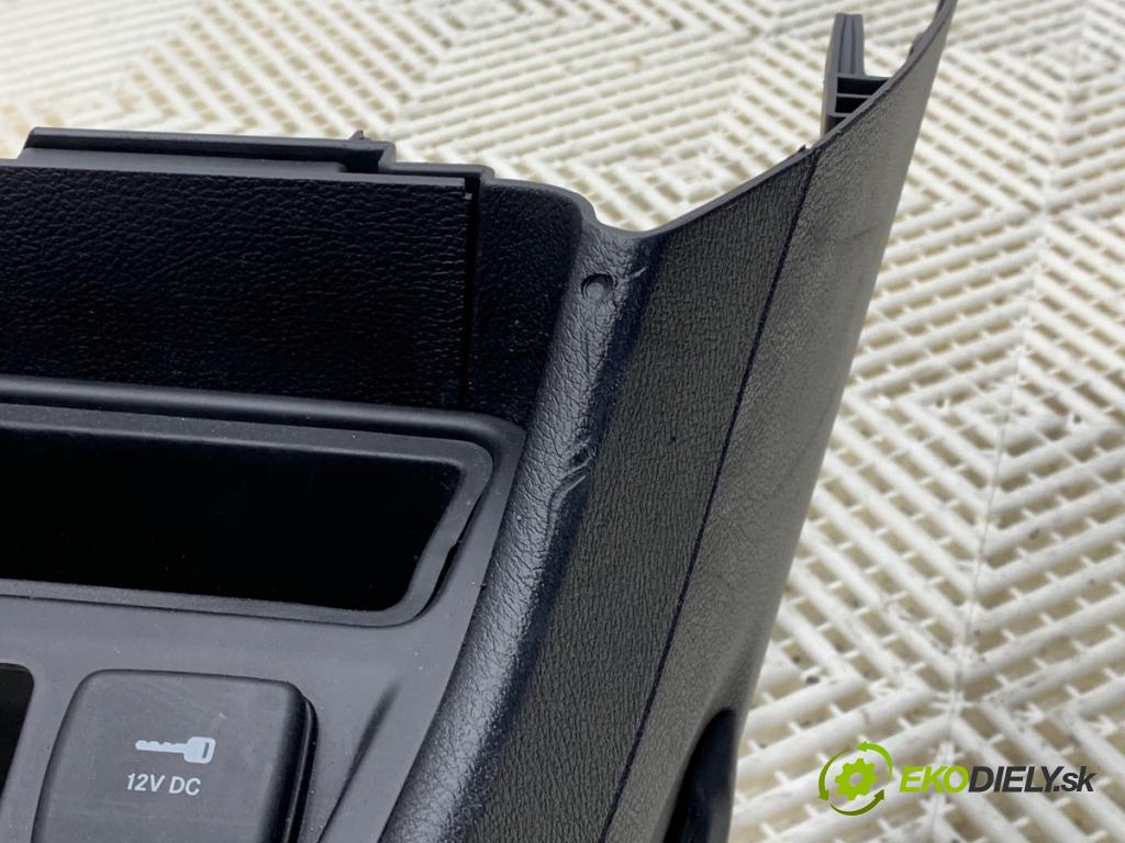 JEEP CHEROKEE KL SUV 2019 200 kW 3.2 V6 4x4 3239 Tunel stredový  (Stredový tunel)