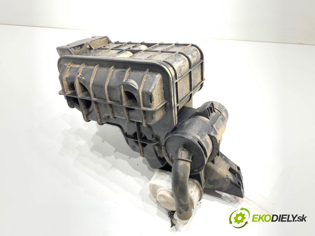 JEEP CHEROKEE KL SUV 2019 200 kW 3.2 V6 4x4 3239 filter peľový 68152022A