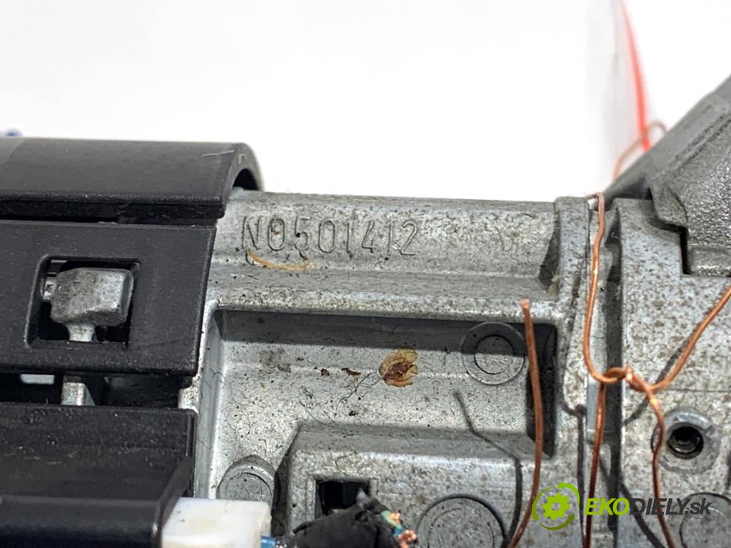 PEUGEOT 107 liftback 2007 50 kW 1.0 998 spinačka N0501412 (Spínacia skrinka)