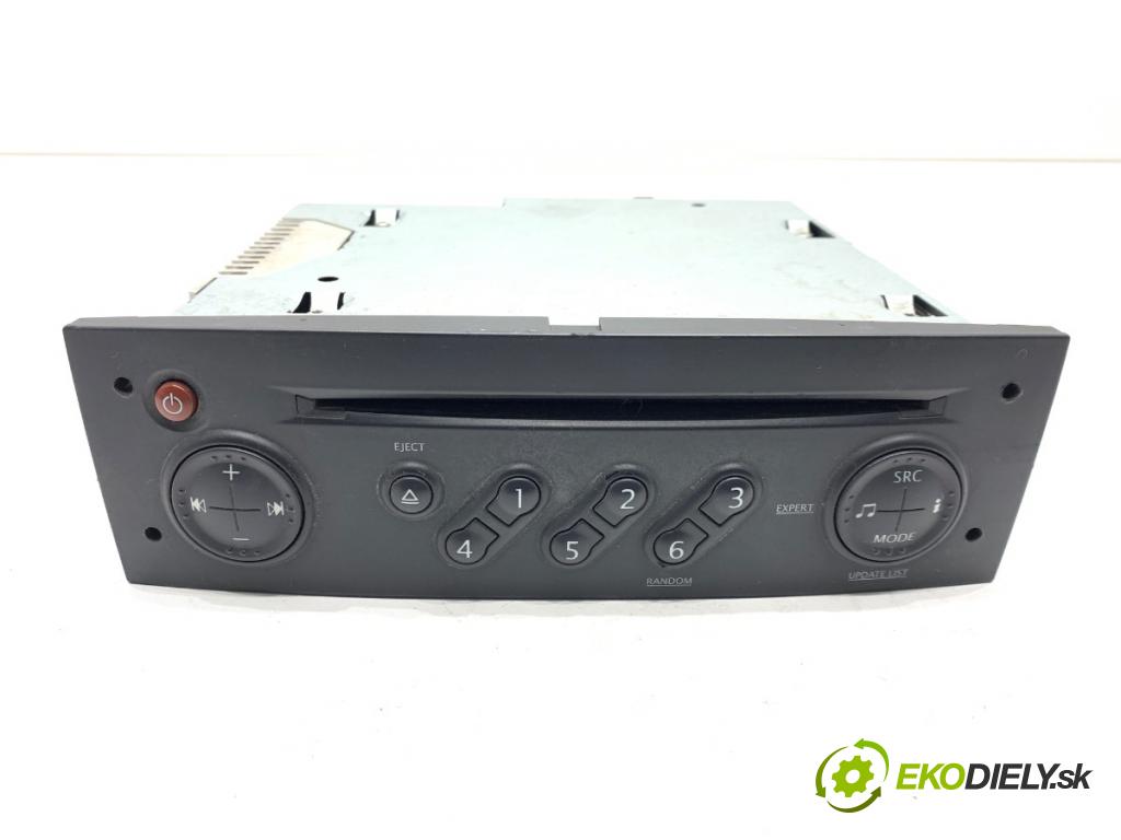 RENAULT CLIO III liftback 2006 50 kW 1.5 dCi (C/BR0G, C/BR1G) 1461 RADIO 8200483757 (Audio zariadenie)