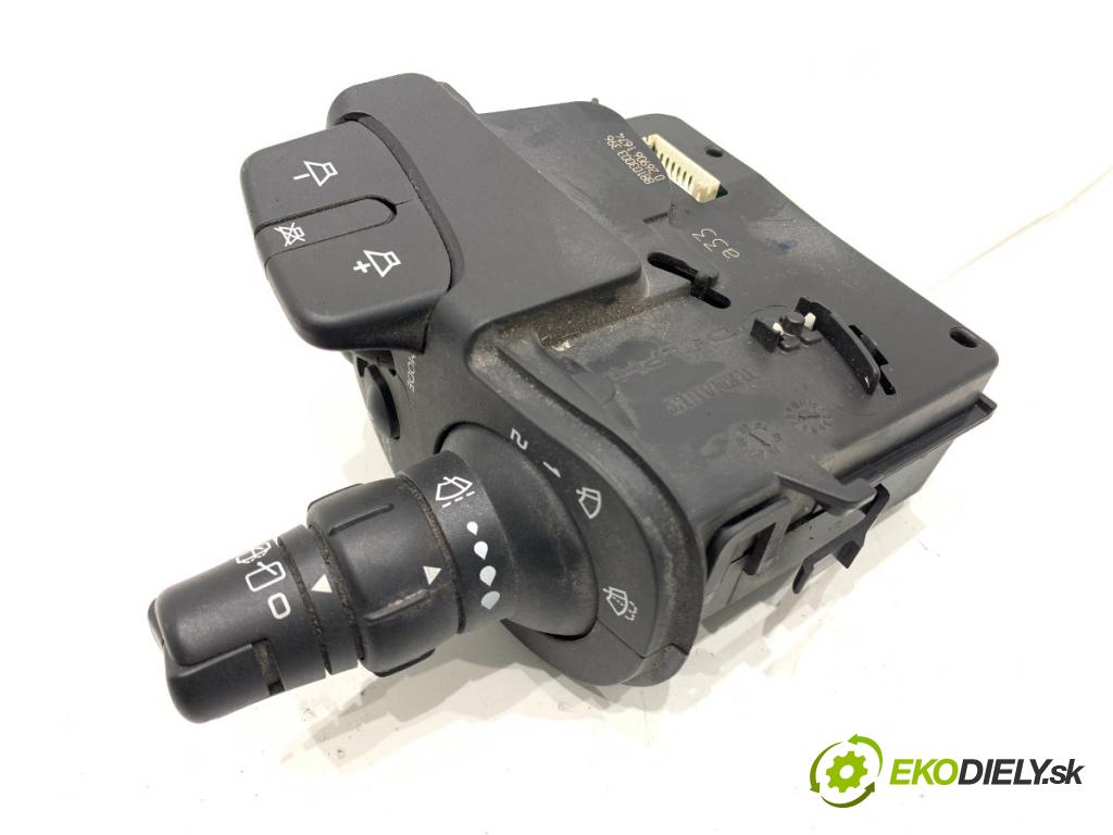RENAULT CLIO III liftback 2006 50 kW 1.5 dCi (C/BR0G, C/BR1G) 1461 Prepínač stieračov 88103003396 (Prepínacie páčky pod volantom)
