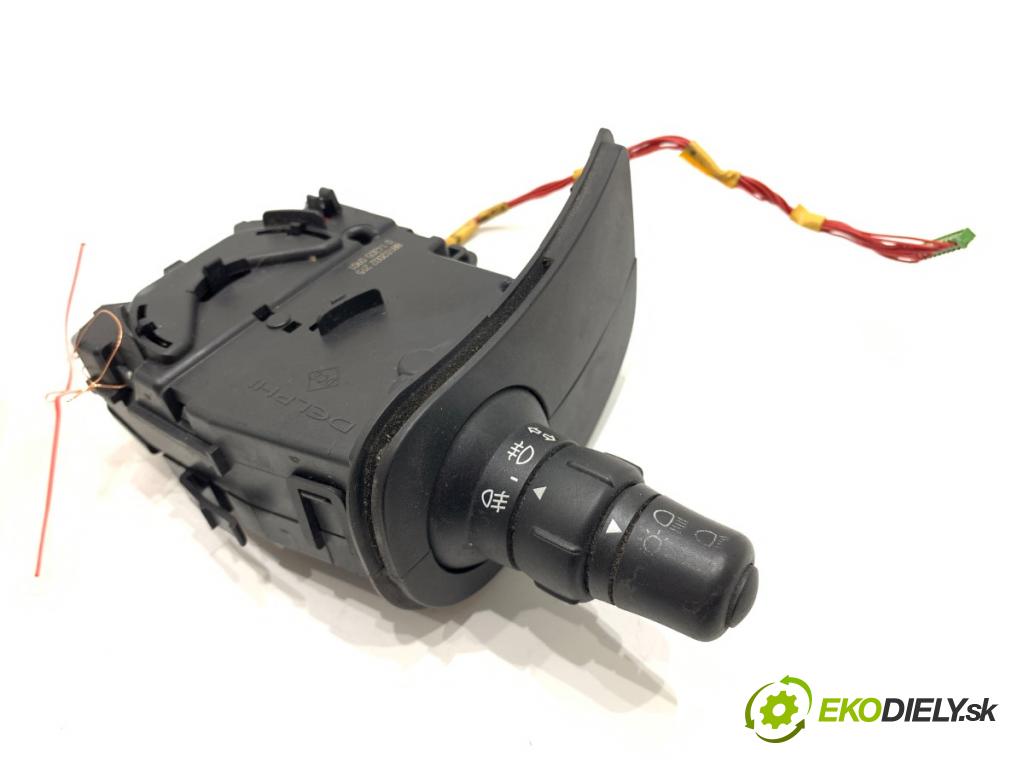 RENAULT CLIO III liftback 2006 50 kW 1.5 dCi (C/BR0G, C/BR1G) 1461 Prepínač smeroviek 88102002 (Prepínacie páčky pod volantom)