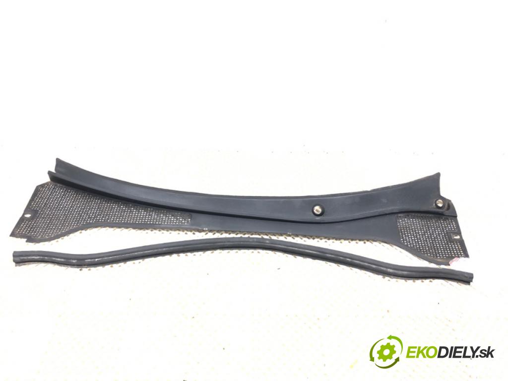 RENAULT CLIO III liftback 2006 50 kW 1.5 dCi (C/BR0G, C/BR1G) 1461 Torpédo, plast pod čelné okno 8200290131 (Torpédo (plast pod čelným sklom))