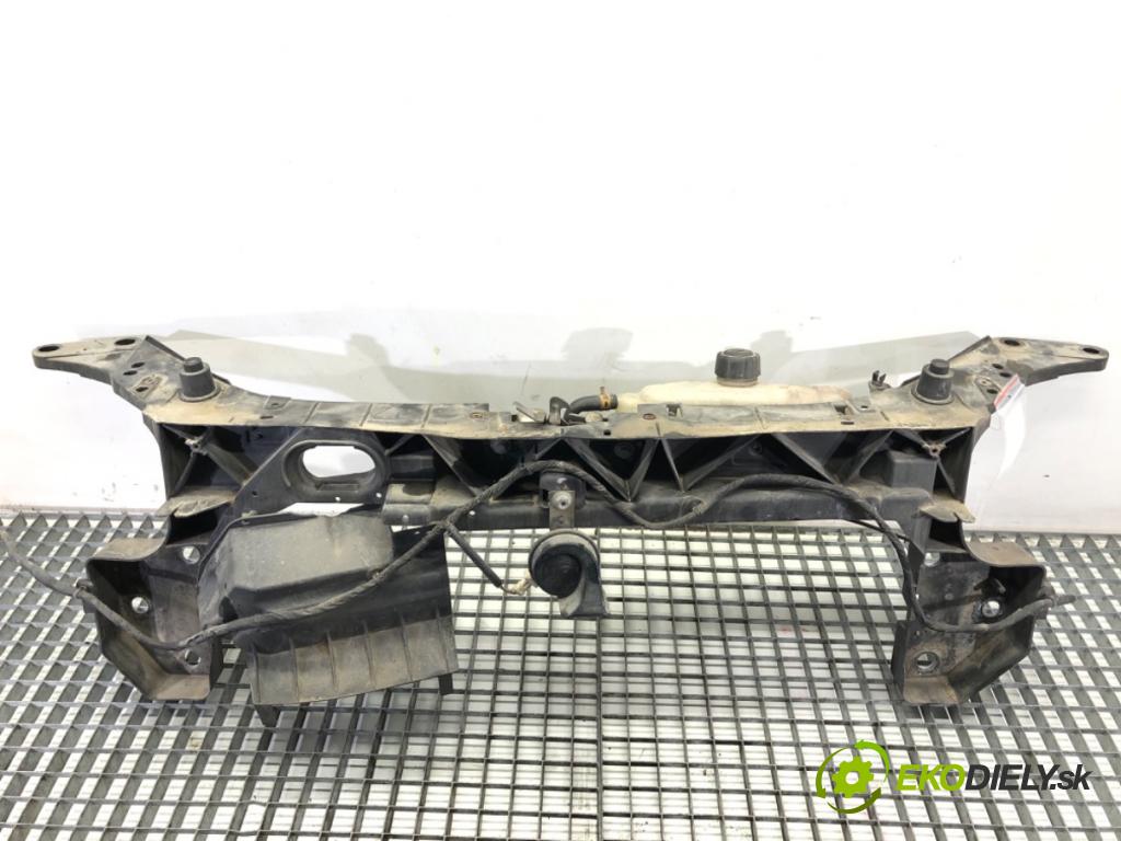 RENAULT CLIO III liftback 2006 50 kW 1.5 dCi (C/BR0G, C/BR1G) 1461 držák přední část 8200290143 (Přední výztuha)