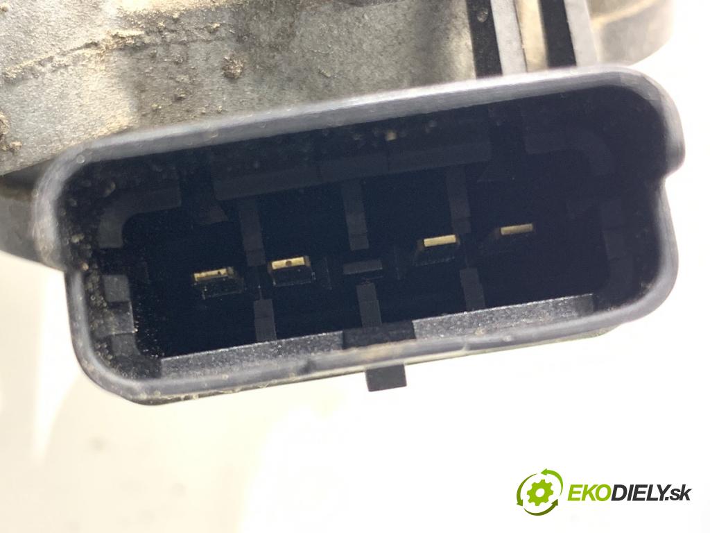 RENAULT CLIO III liftback 2006 50 kW 1.5 dCi (C/BR0G, C/BR1G) 1461 Mechanizmus stieračov predný 8200268931 (Motorček stieračov predný)