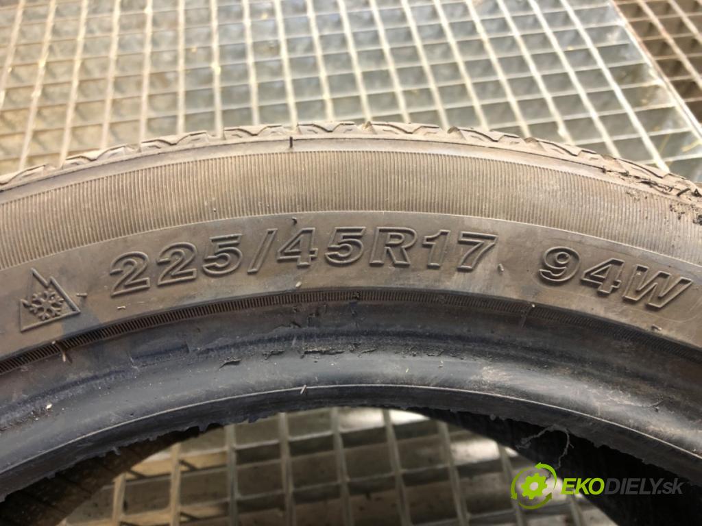 --- ---      PNEUMATIKY: PARA: VÍCENÁ SEZÓNA: 225/45 17" GOODRIDE