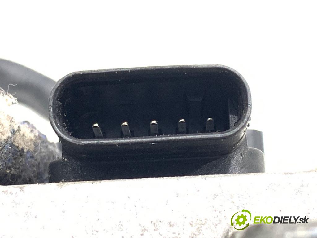 AUDI A4 B9 Kombi 2016 110 kW 2.0 TDI 1968 sonda NOX 8W0907807C