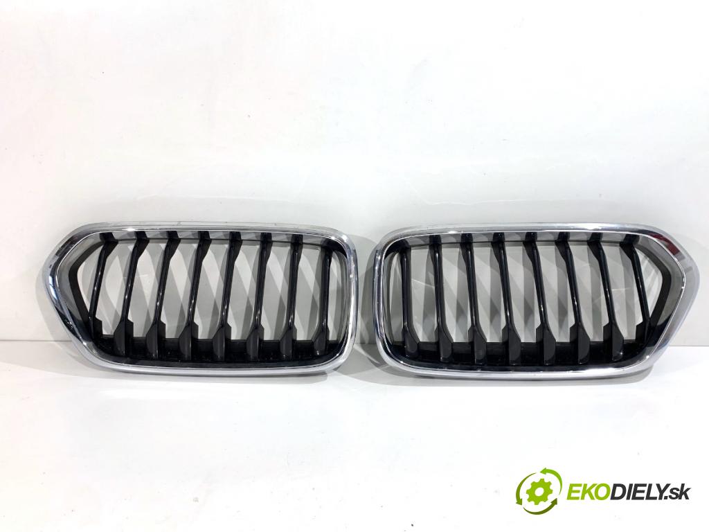 BMW F39 SUV 2019 103 kW sDrive 18 i 1499 mřížka maska 7424778 7424777 (Přední mřížka (maska chladiče))