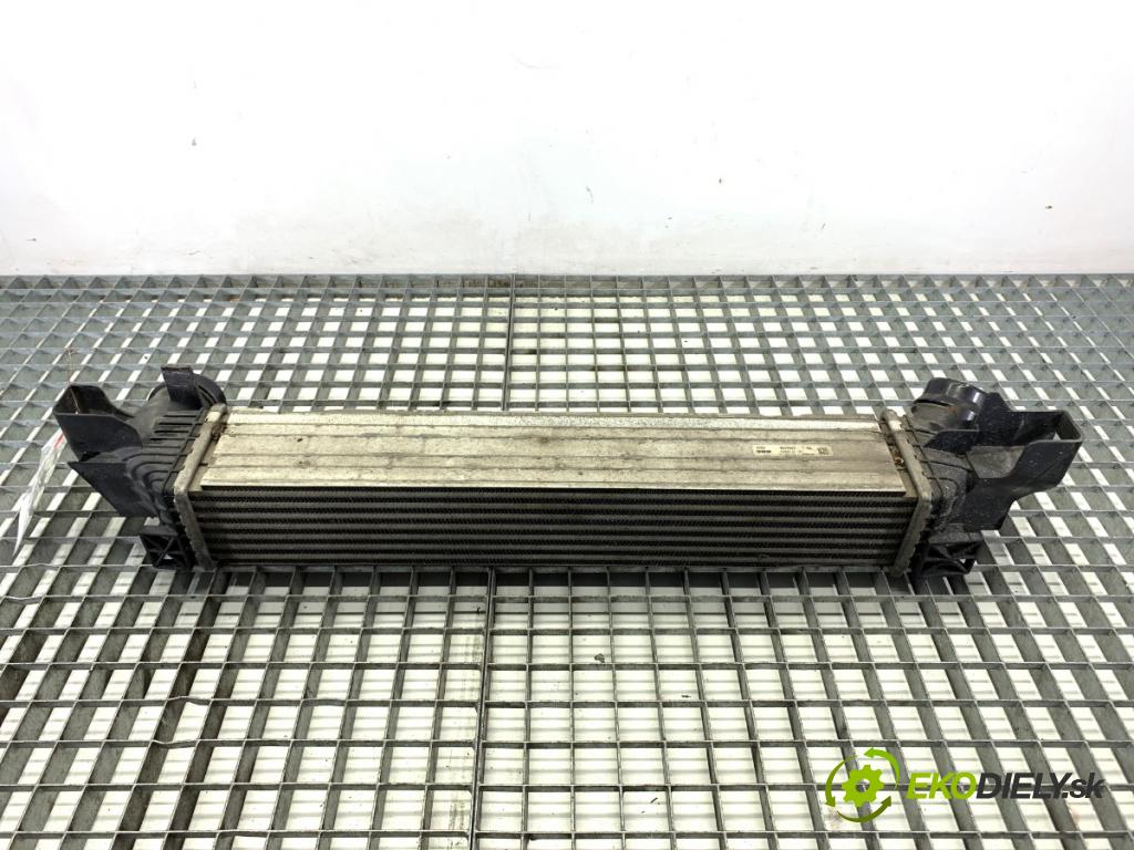 BMW F39 SUV 2019 103 kW sDrive 18 i 1499 intercooler 7617597 (Intercooler (chladič stlačeného vzduchu))