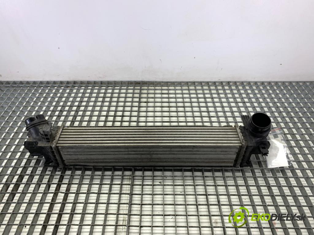 BMW F39 SUV 2019 103 kW sDrive 18 i 1499 intercooler 7617597 (Intercooler (chladič stlačeného vzduchu))