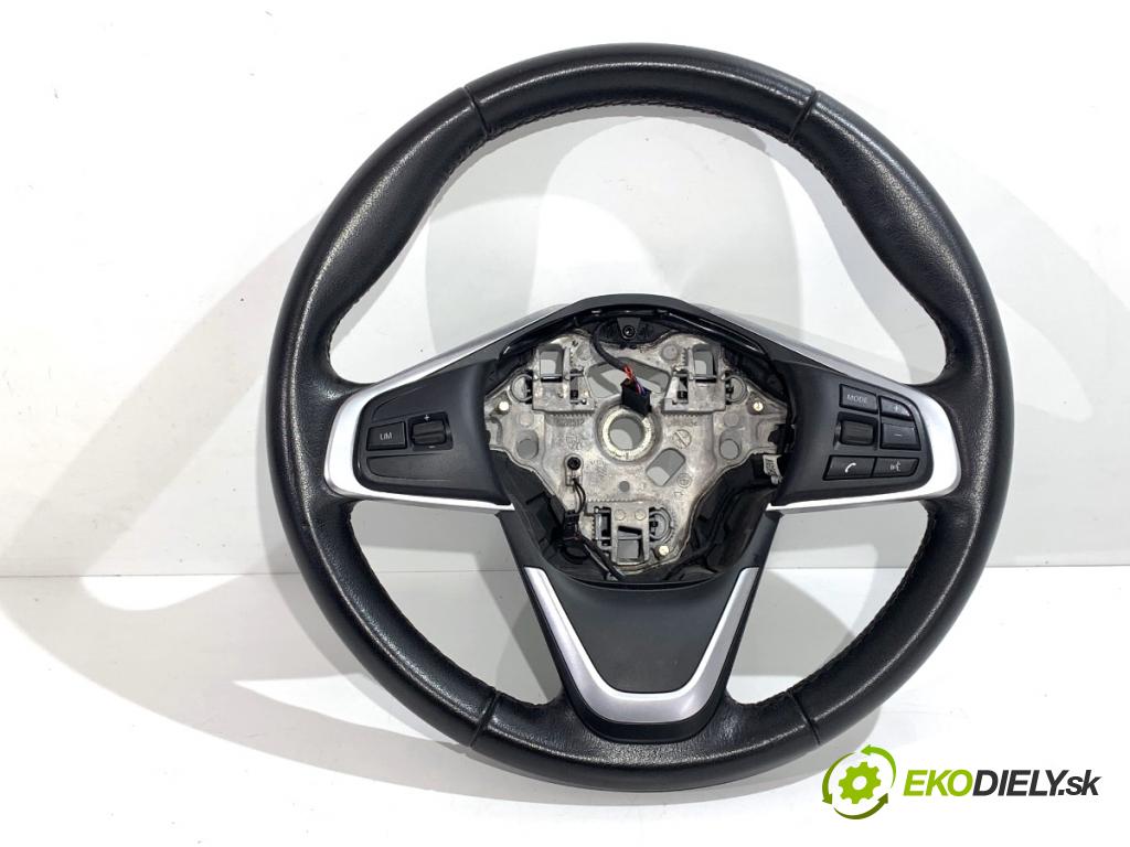 BMW F39 SUV 2019 103 kW sDrive 18 i 1499 Volant  (Volant)